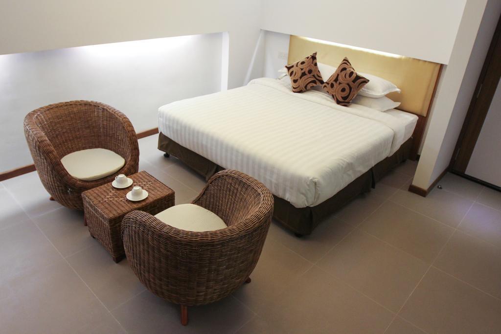 The Rgn City Lodge Yangon Zimmer foto