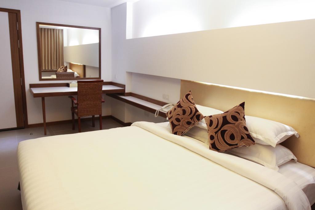The Rgn City Lodge Yangon Exterior foto