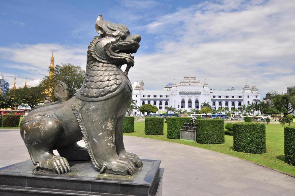 The Rgn City Lodge Yangon Exterior foto