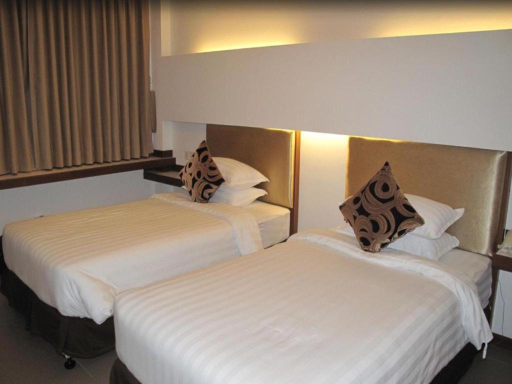 The Rgn City Lodge Yangon Exterior foto
