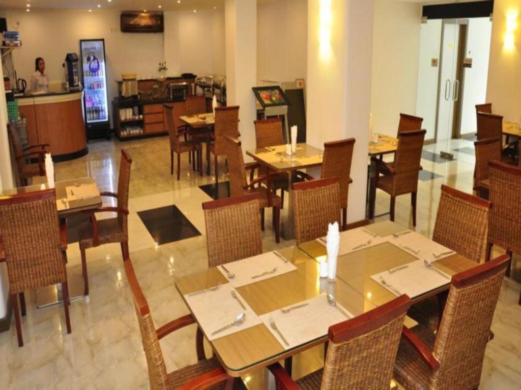 The Rgn City Lodge Yangon Exterior foto