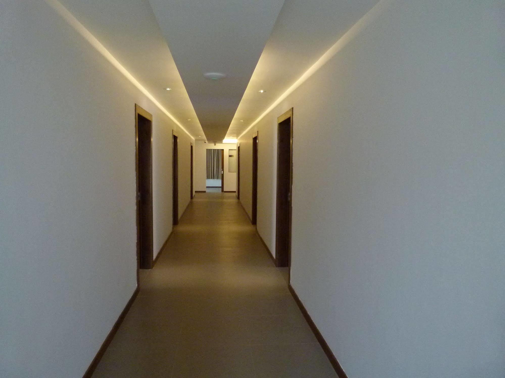 The Rgn City Lodge Yangon Exterior foto